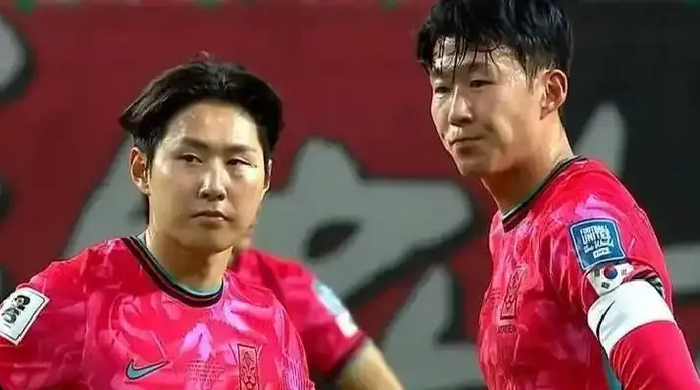 洪明甫辞职难息众怒，韩国总统怒斥足协派系腐败