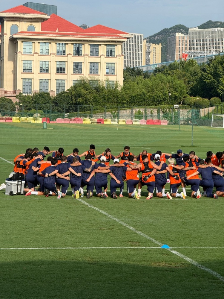 王大雷陈泽仕王彤缺席泰山赛前合练,李源一回归