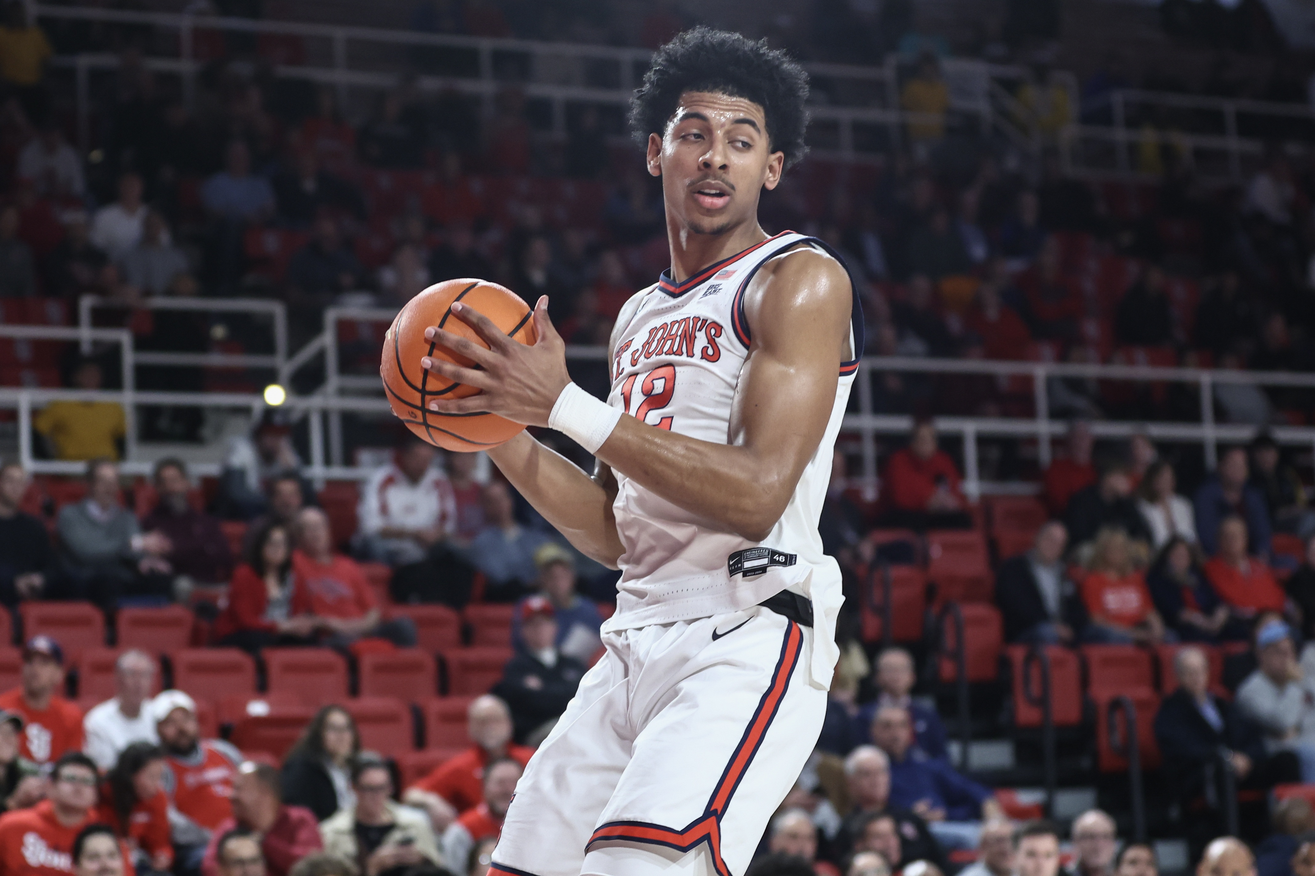 NBA落选秀重获NCAA参赛资格 名记不满：那詹姆斯也能打！